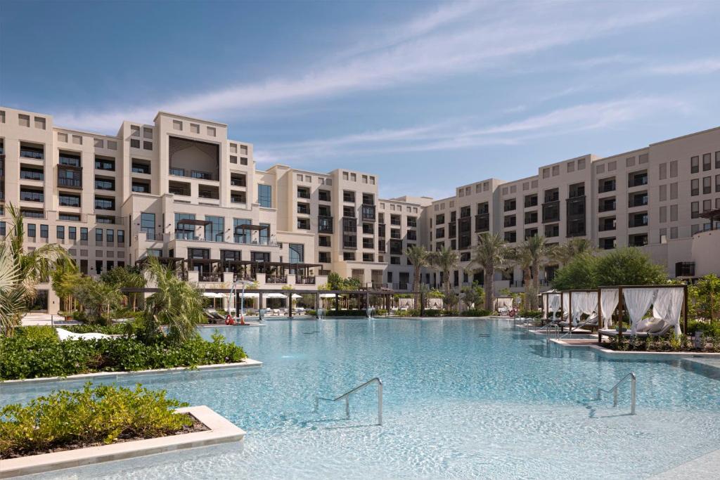 فندق جميرا خليج البحرين هو أحد أحدث فنادق البحرين