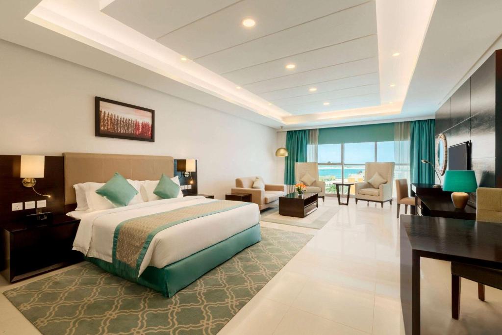 فندق رمادا البحرين أمواج من أفضل شاليهات أمواج البحرين مع مسبح خاص

