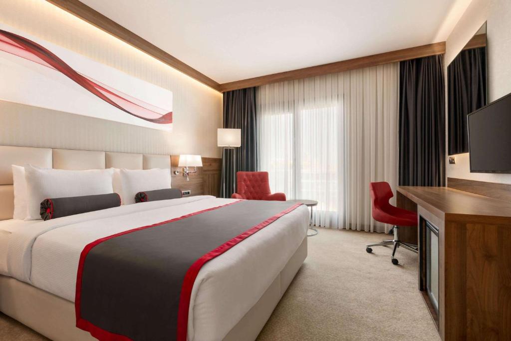 فندق رمادا بيليك دوزو هو أفضل فنادق بيليك دوزو إسطنبول.