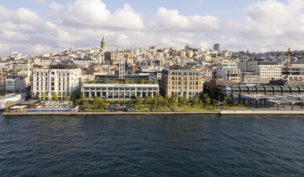 فندق ذا بينينسولا إسطنبول هو أجمل فنادق إسطنبول.