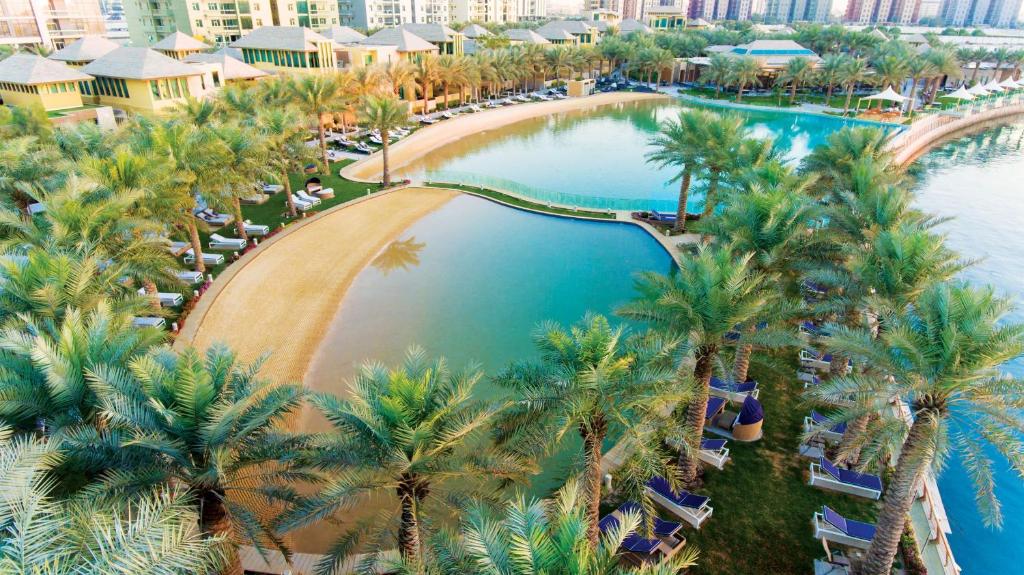 منتجع الريف البحرين من أفخم فنادق البحرين