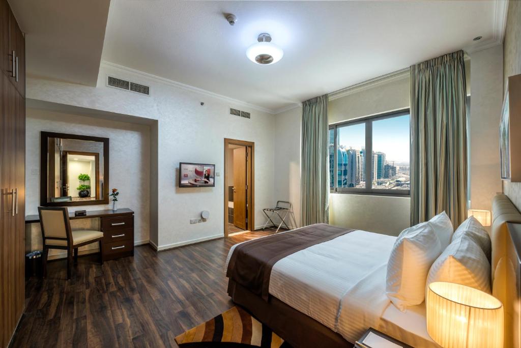 سيتي بريميير مارينا للشقق تتميز بانه من أحسن فنادق دبي الجي بي ار.
