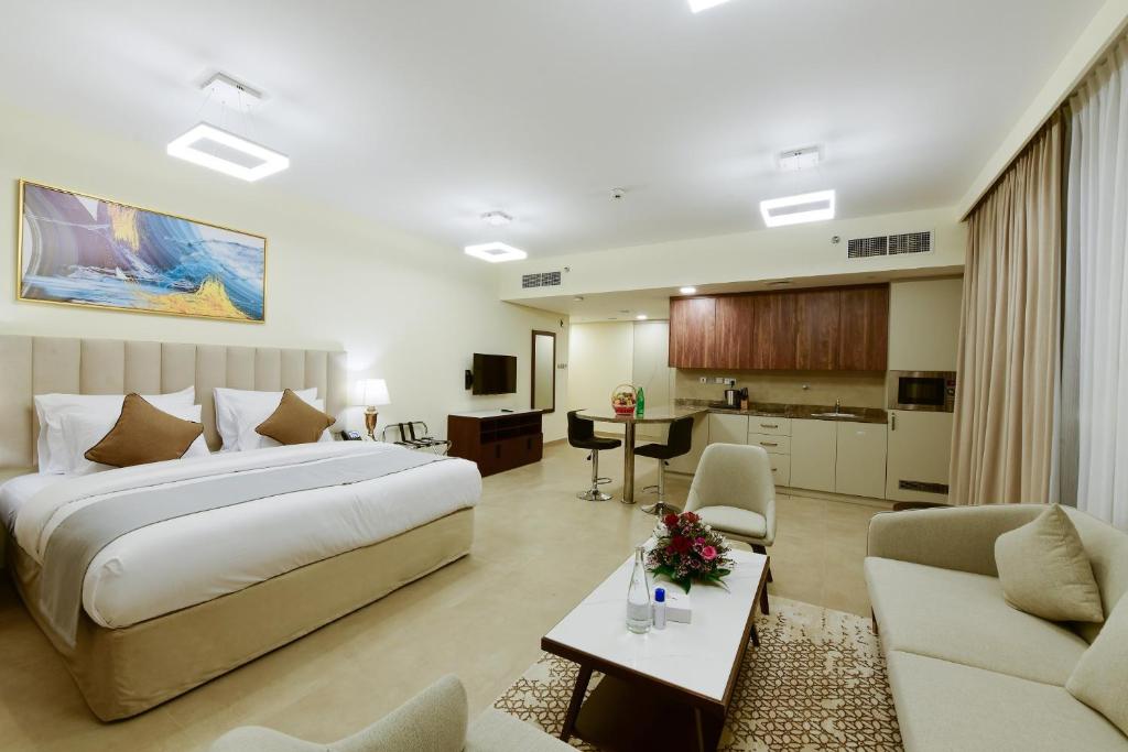 سراي للشقق الفندقيةهو أحد أفخم فنادق أبو ظبي شارع الخليج العربي 
