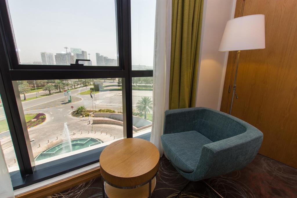 فندق هوليدي إن أفضل فنادق رخيصة في أبو ظبي