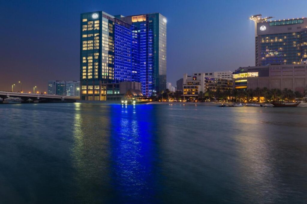 بيتش روتانا ريزيدنس أبو ظبي أفضل فنادق بالقرب من مستشفى كليفلاند أبو ظبي