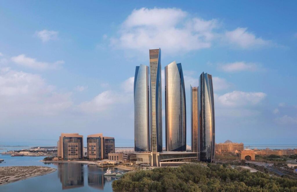 كونراد أبوظبي أبراج الإتحاد من فنادق بمسابح خاصة في أبو ظبي الراقية