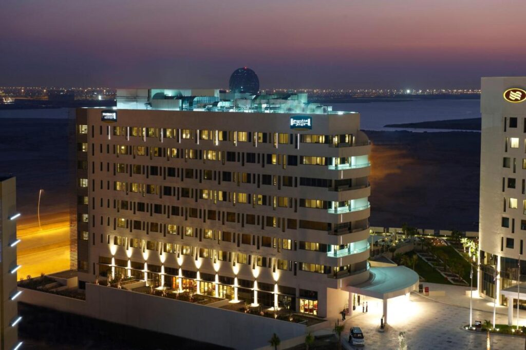 ستيبريدج سويتس جزيرة ياس أبو ظبي من فنادق ياس مول أبو ظبي الراقية