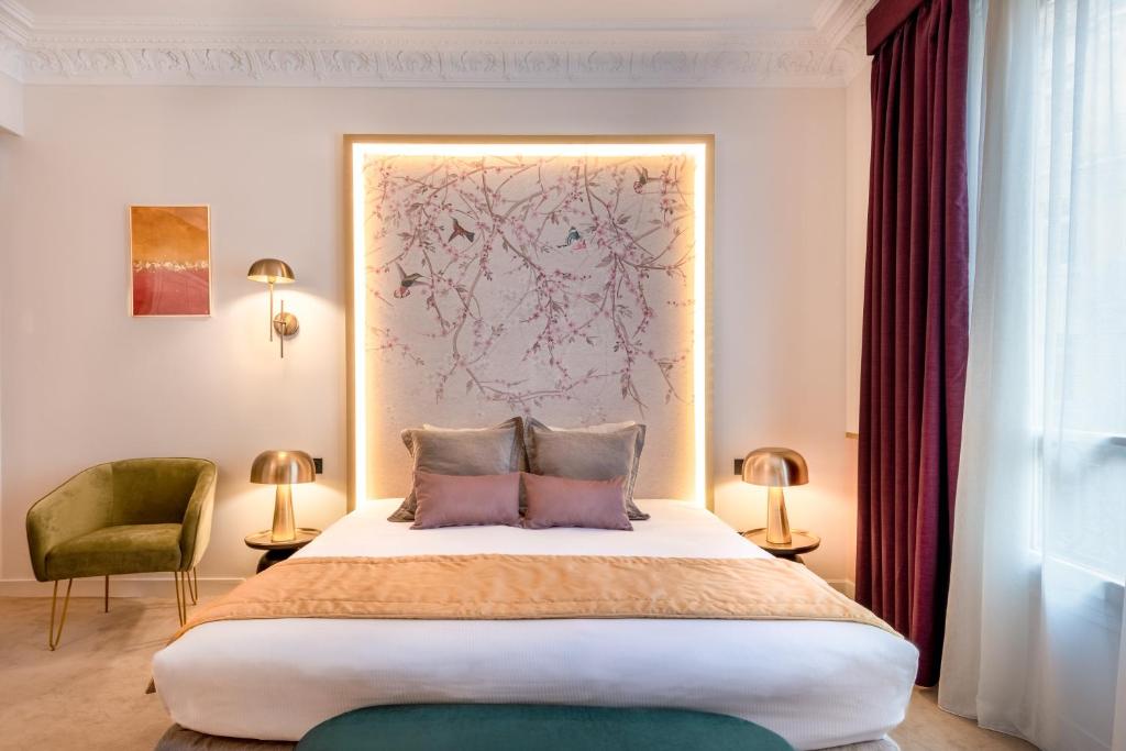 فندق برنسيس كارولين باريس من أفضل فنادق في باريس 3 نجوم.