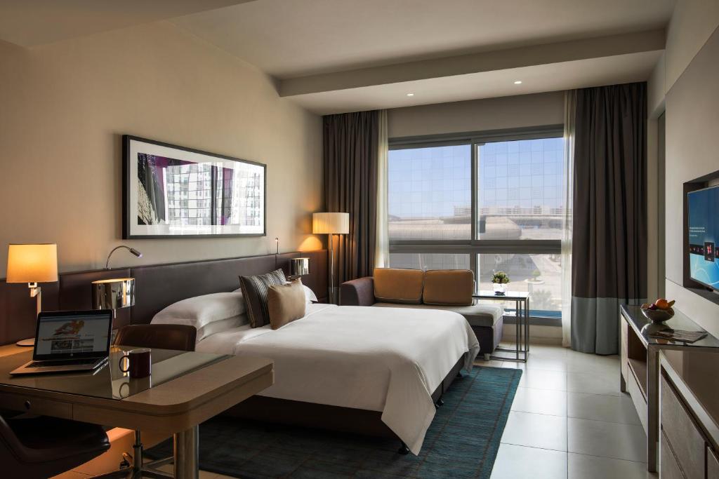 فندق كابيتال أرجان روتانا أبو ظبي من أرخص فنادق أبو ظبي. 