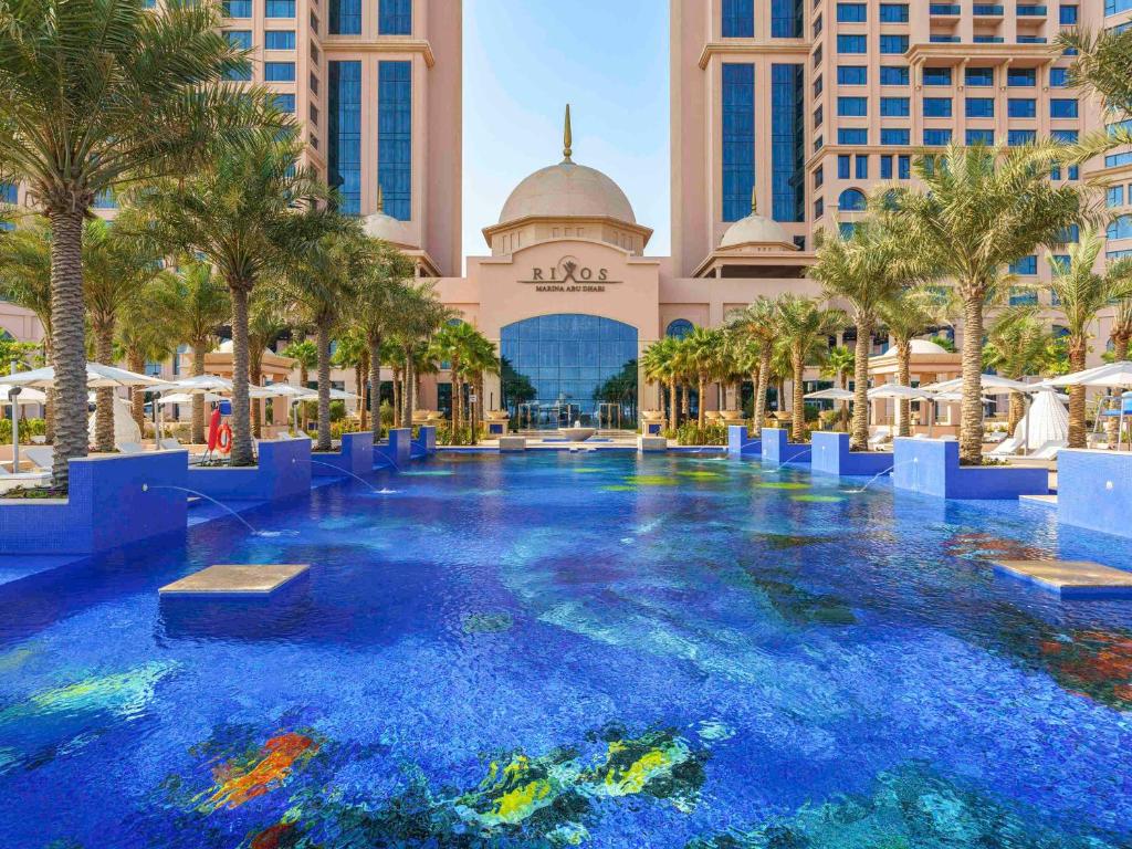 فندق ريكسوس مارينا أبو ظبي أحد فنادق جديدة أبو ظبي 