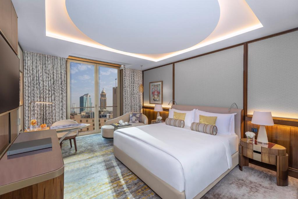 ماندارين أورينتال الفيصلية الرياض يعتبر أفخم فندق 5 نجوم الرياض
